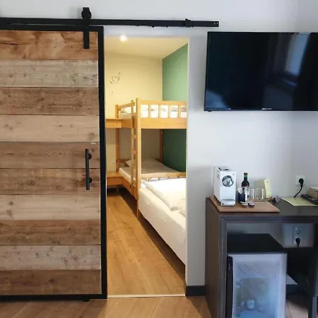 Pension Sonnenheim Rooms&Apartments 3* Gmünd